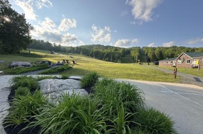 outdoor scene oak mt