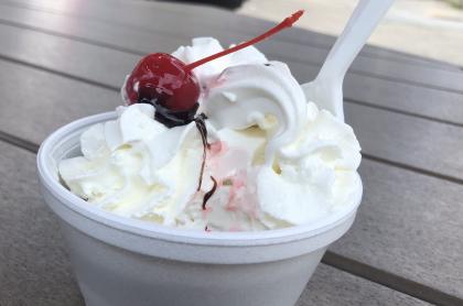 ice cream sundae