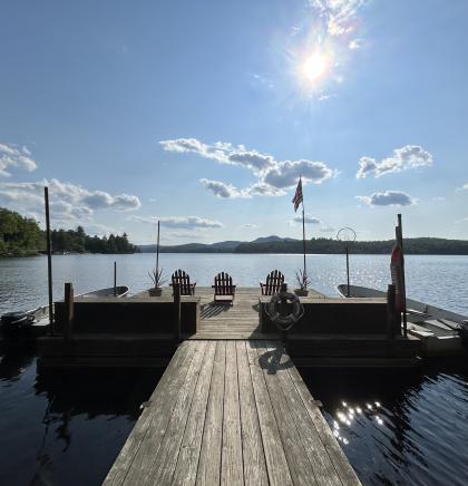 Long dock with landing at Paddlers Rest