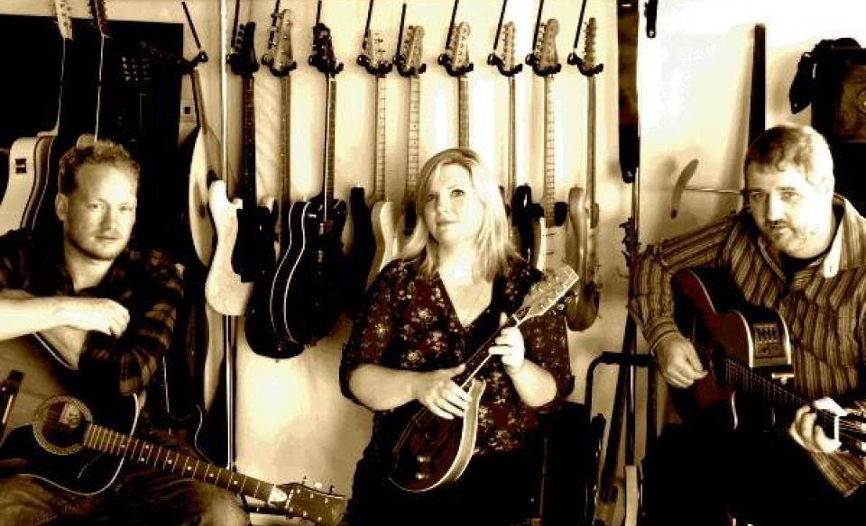 the group wayward folk