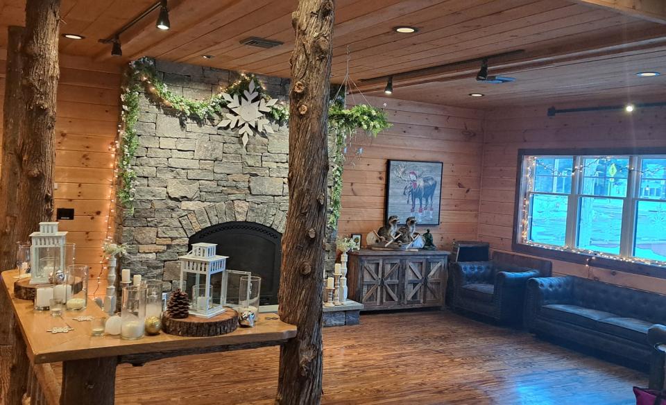The Lemon Tree Brewry decorated for a winter event