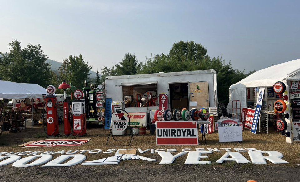 vendor at Brimfield