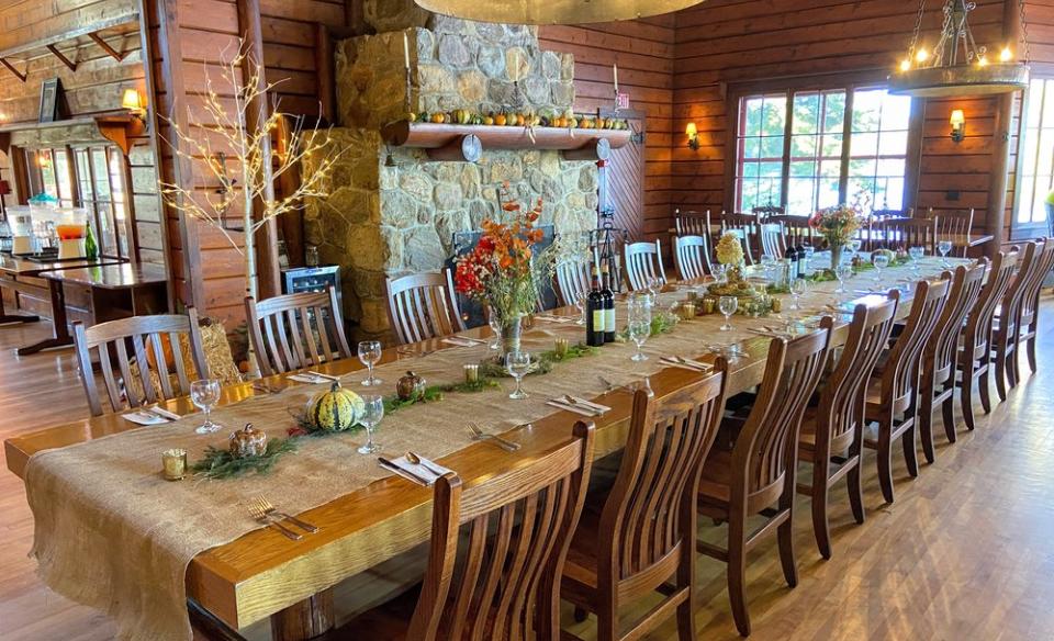 The dinning hall all set and looking glamorous