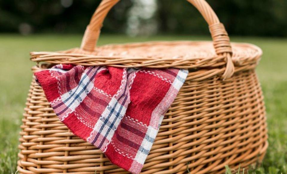 picnic basket