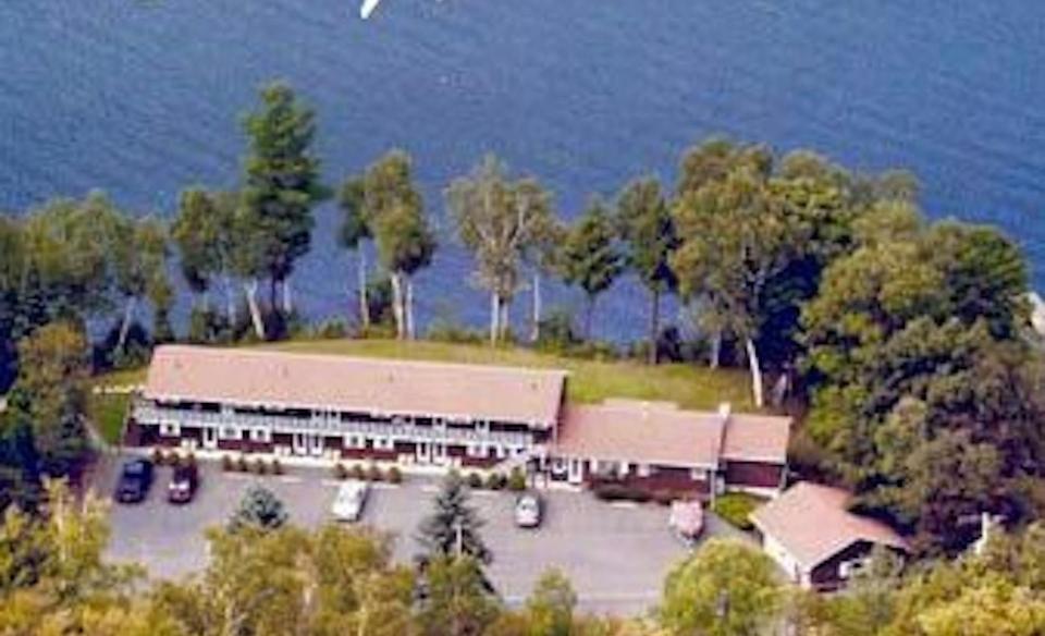 An aerial view of Sandy Point Motel