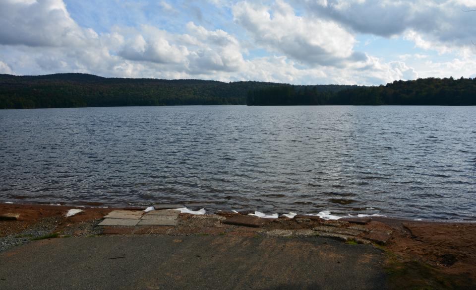 to Whiter Pond and Moose River Plains Road.