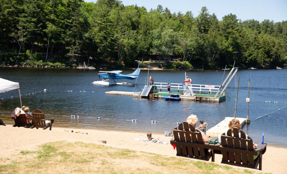 seaplanes